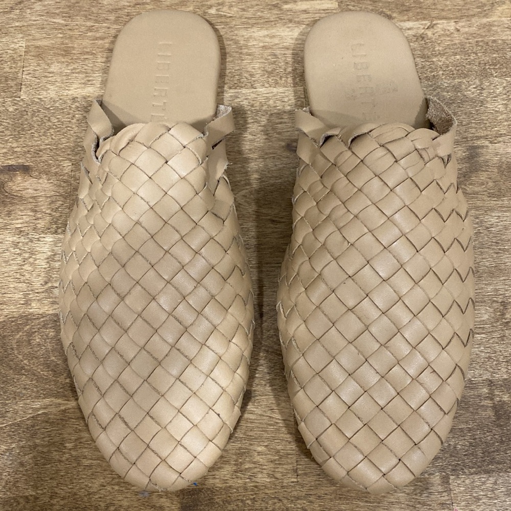 Liberté Prague Woven Mule in Cream